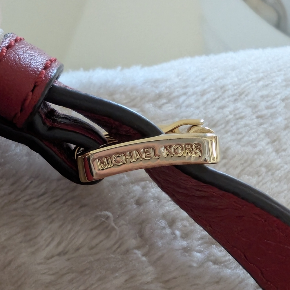 Michael Kors Bedford Red Leather Crossbody Bag - Picture 11 of 15